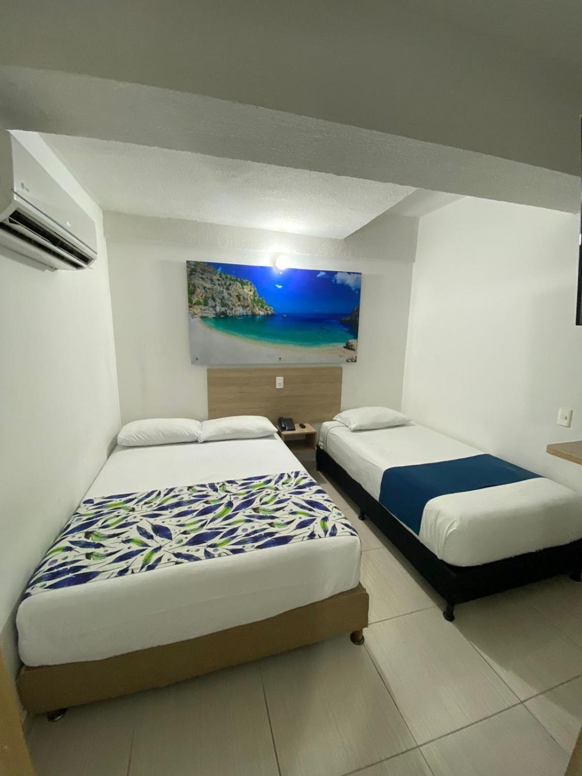 Suites Laureles Medellin Bagian luar foto