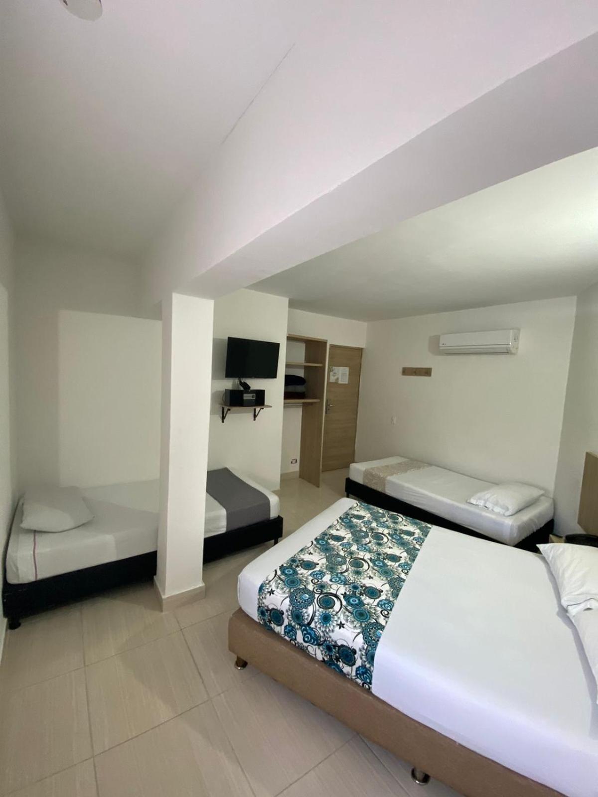 Suites Laureles Medellin Bagian luar foto
