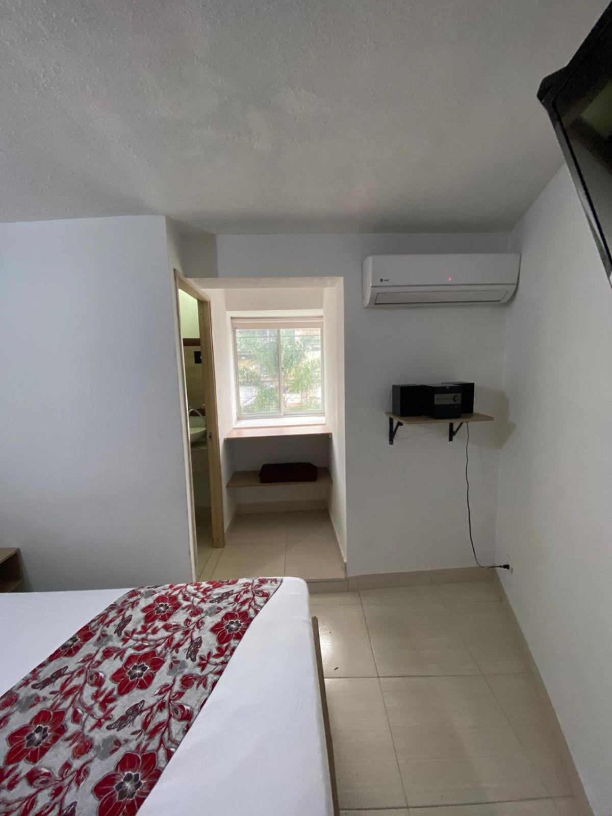 Suites Laureles Medellin Bagian luar foto