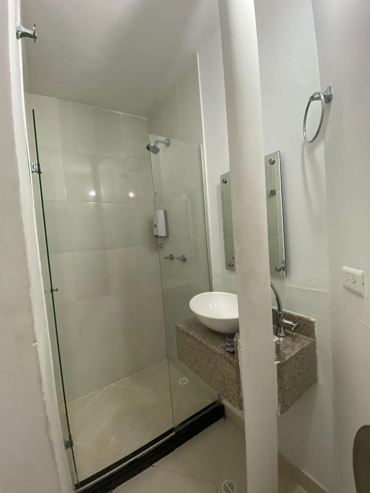 Suites Laureles Medellin Bagian luar foto